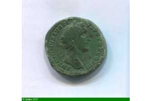 85061 - SESTERCE ROME 144 R/La Santé Assise nourissant un serpent