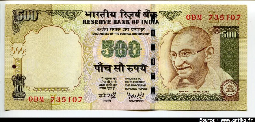 500 Rupees Mahatma Gandhi * *