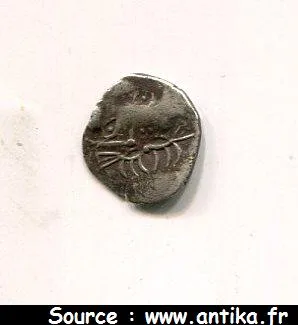 OBOLE à la Croixtype de Grabel Ier Siècle Avt JC 0,46 gr RARE