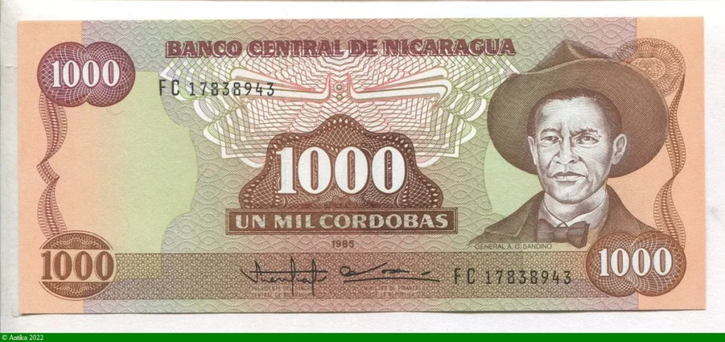 1000 Cordobas Général A.C Sandino * *
