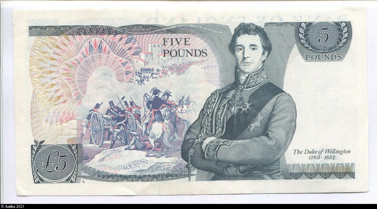 5 Pounds Elizabeth II & Duc de Wellington * * * PROMOTION