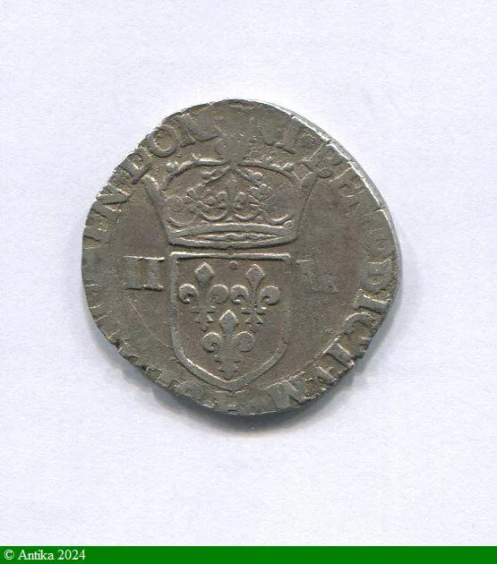 1/4 écu croix feuillue