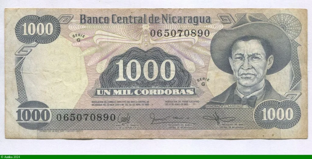 1000 Cordobas Général A.C. Sandino Série G