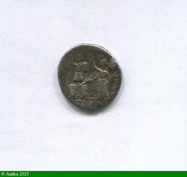 DENIER ROME 144-113 Avt JC Tête Janus 3,87 gr