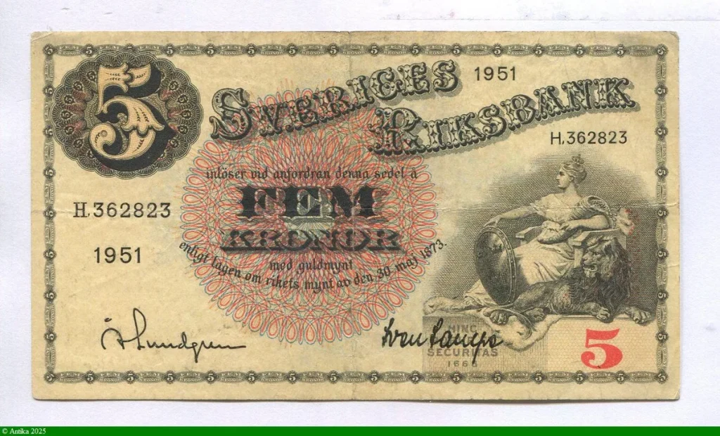 5 Kronor La Mère Svea assise avec un lion & le roi Gustav Ier