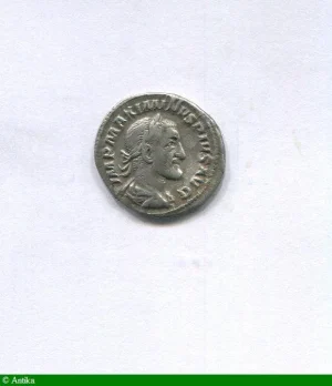 DENIER ROME 235 R/PROVIDENTIA AVG 2,74 gr