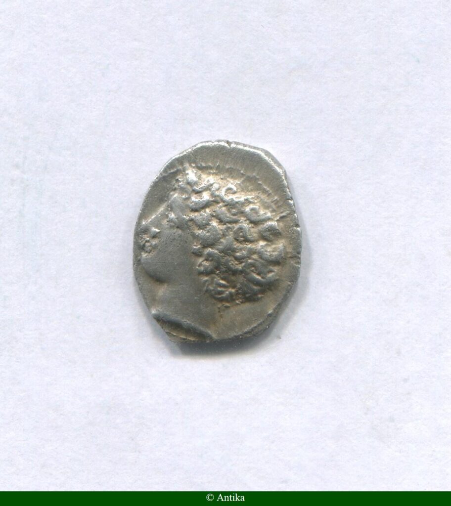 OBOLE Argt Tête à gauche Roue à quatre rayons Ca 300-250 Avt JC 0,73 gr