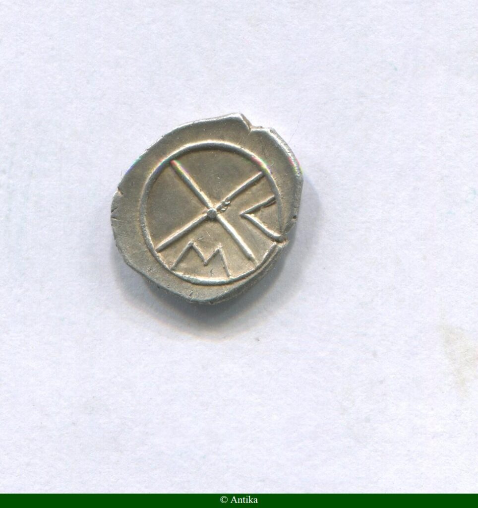OBOLE Argt Tête à gauche Roue à quatre rayons Ca 300-250 Avt JC 0,81 gr
